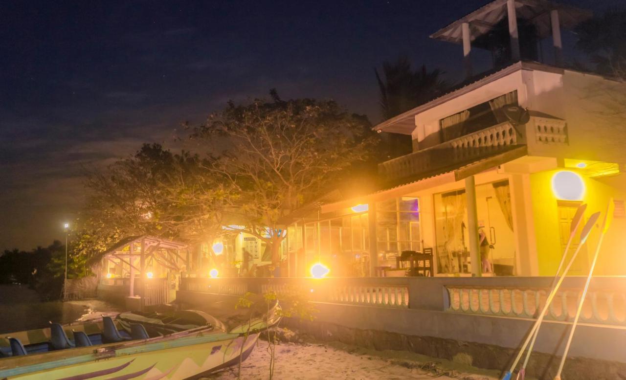Dinuda Resort Kalpitiya Ngoại thất bức ảnh